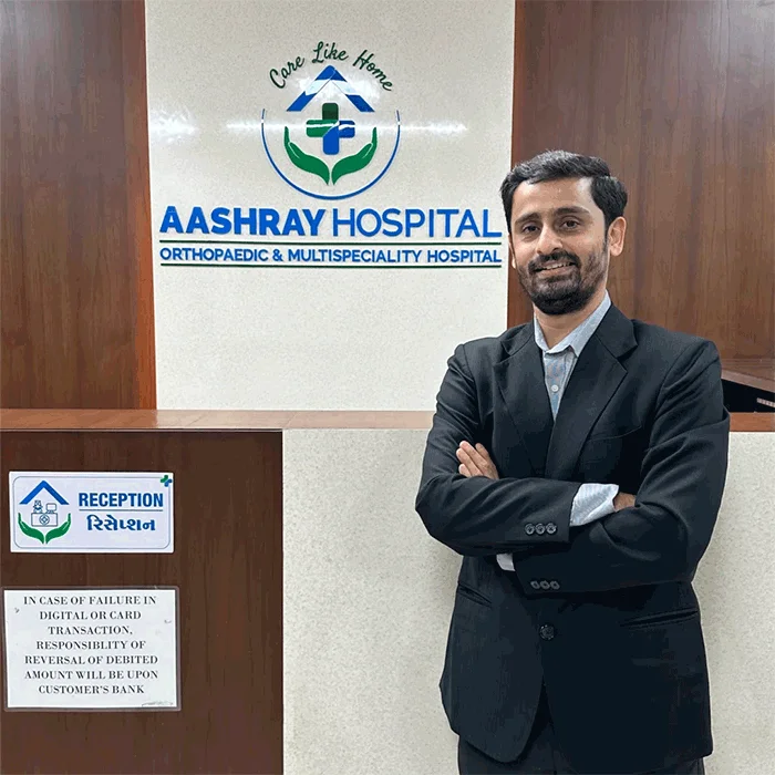Dr. Pranav Trivedi - Orthopaedic and Joint Replacement Surgeon Vadodara